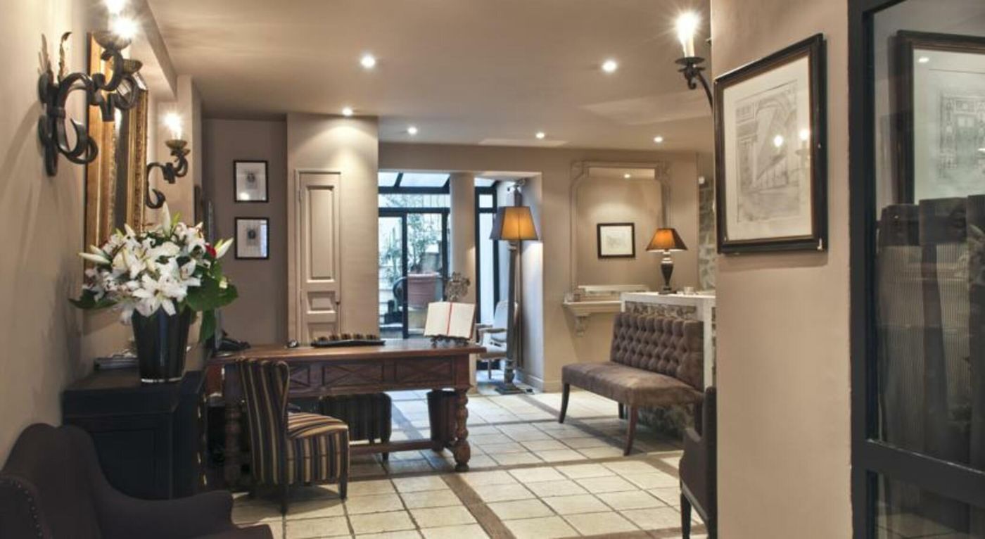 Albe-Bastille-Lobby-8