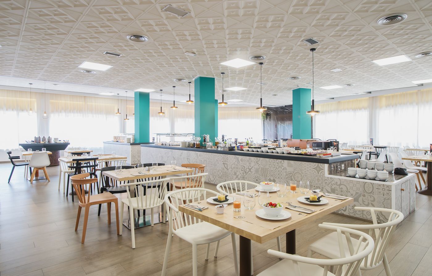 Lloret Santa Rosa Hotel by Pierre & Vacances