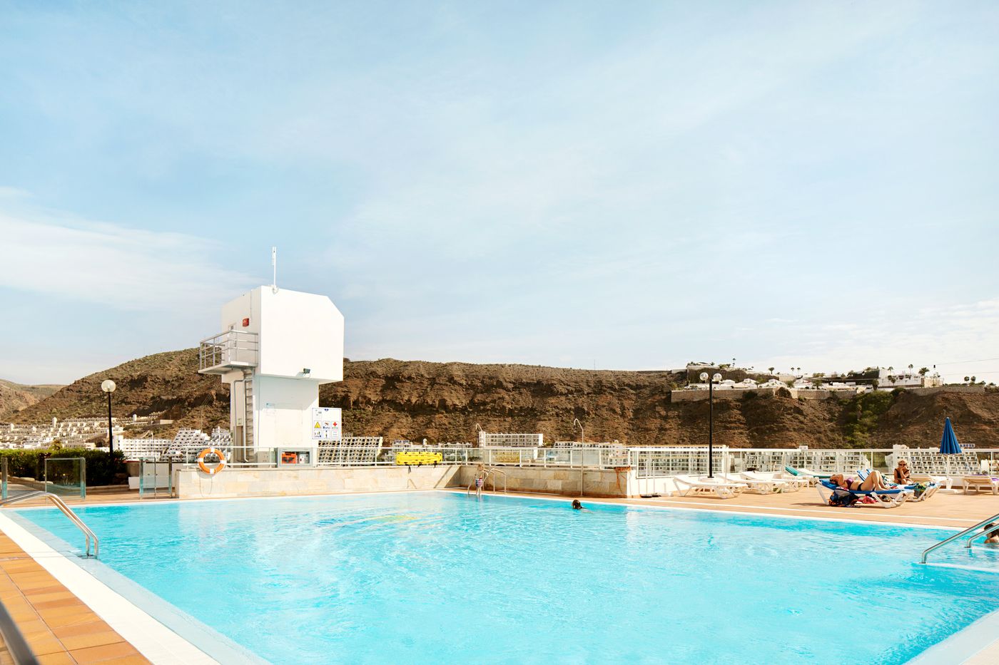 Servatur-Montebello-Apartments-Pool-2