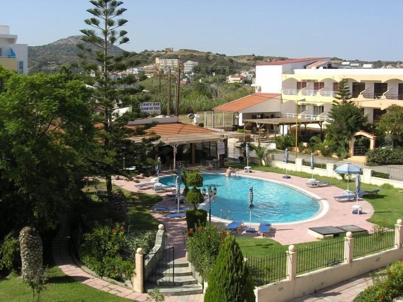 Lyristis-studios-Pool-5