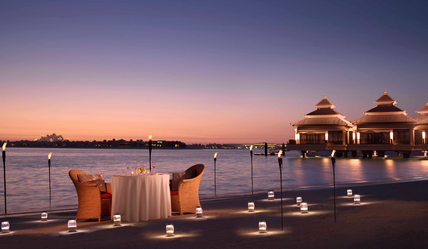 Anantara-The-Palm-Dubai-Resort-Restaurant-27