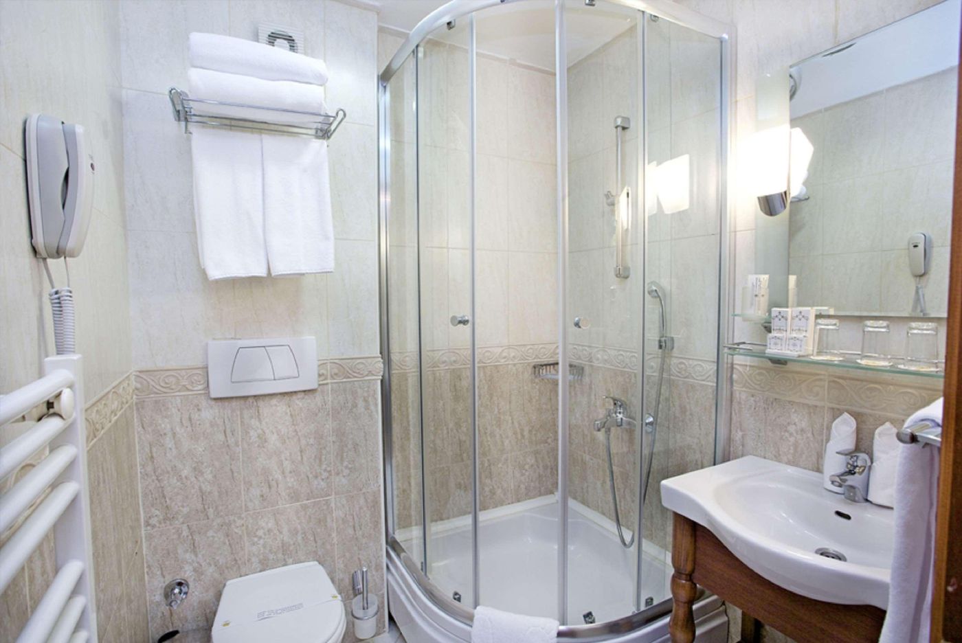 Best-Western-Empire-Palace-Room-45