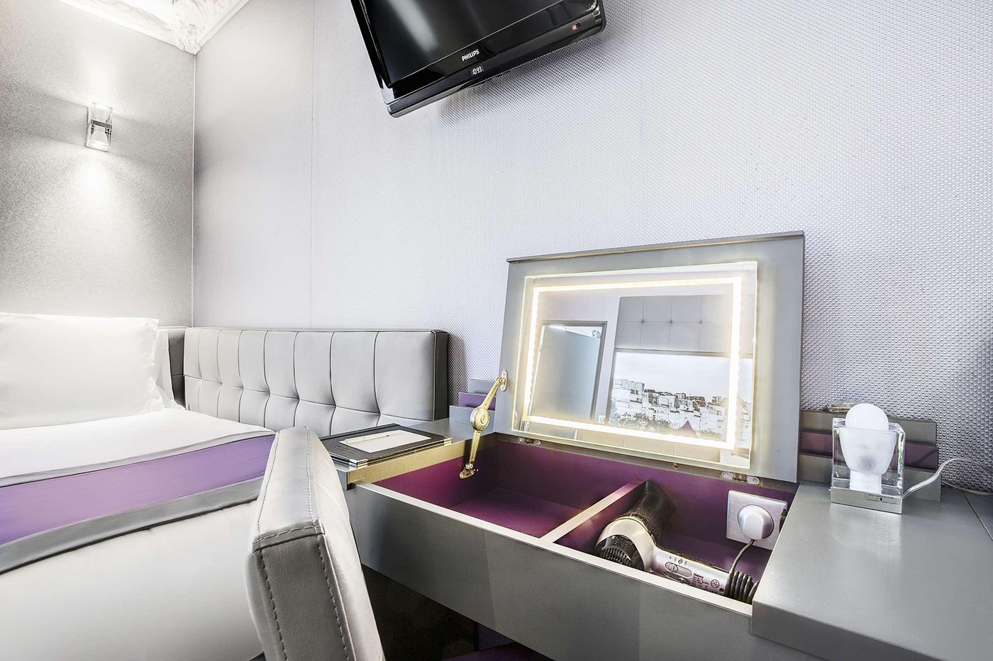 Best-Western-Nouvel-Orleans-Montparnasse-Room-15