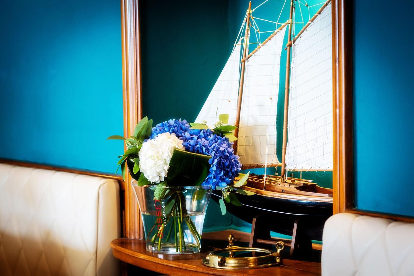 Hotel Au Major Davel-Switzerland-BOURG-EN-LAVAUX-Lobby-7