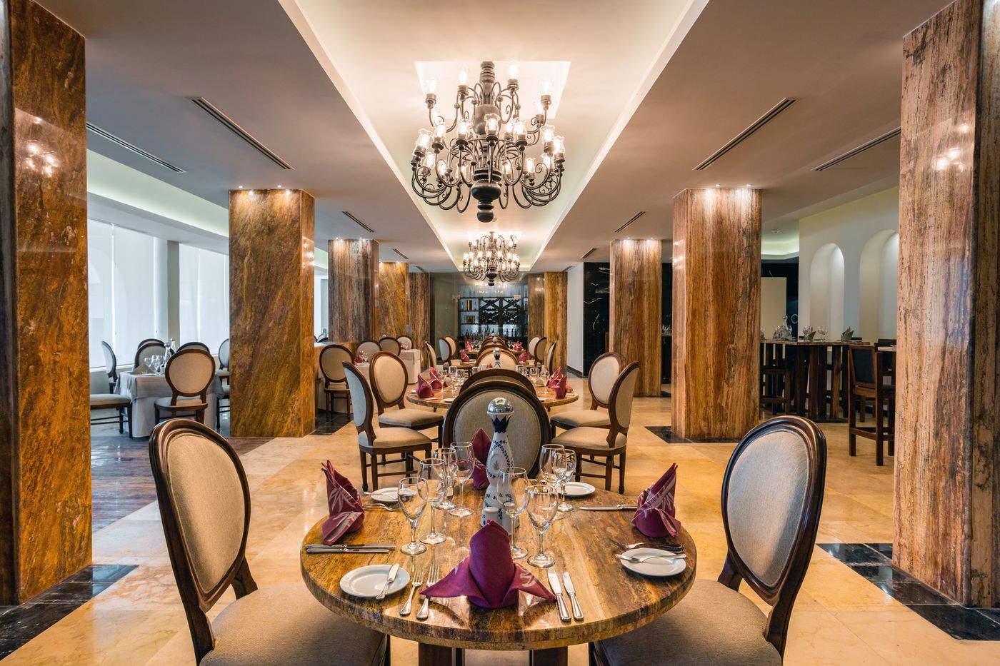 Dreams-Sands-Cancun-Resort---Spa-Restaurant-38