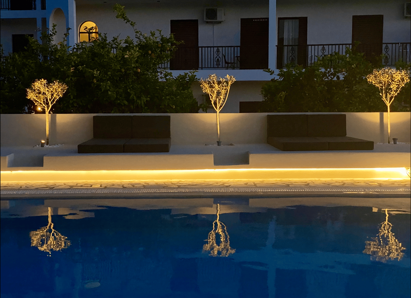 Bruskos Hotel and Suites