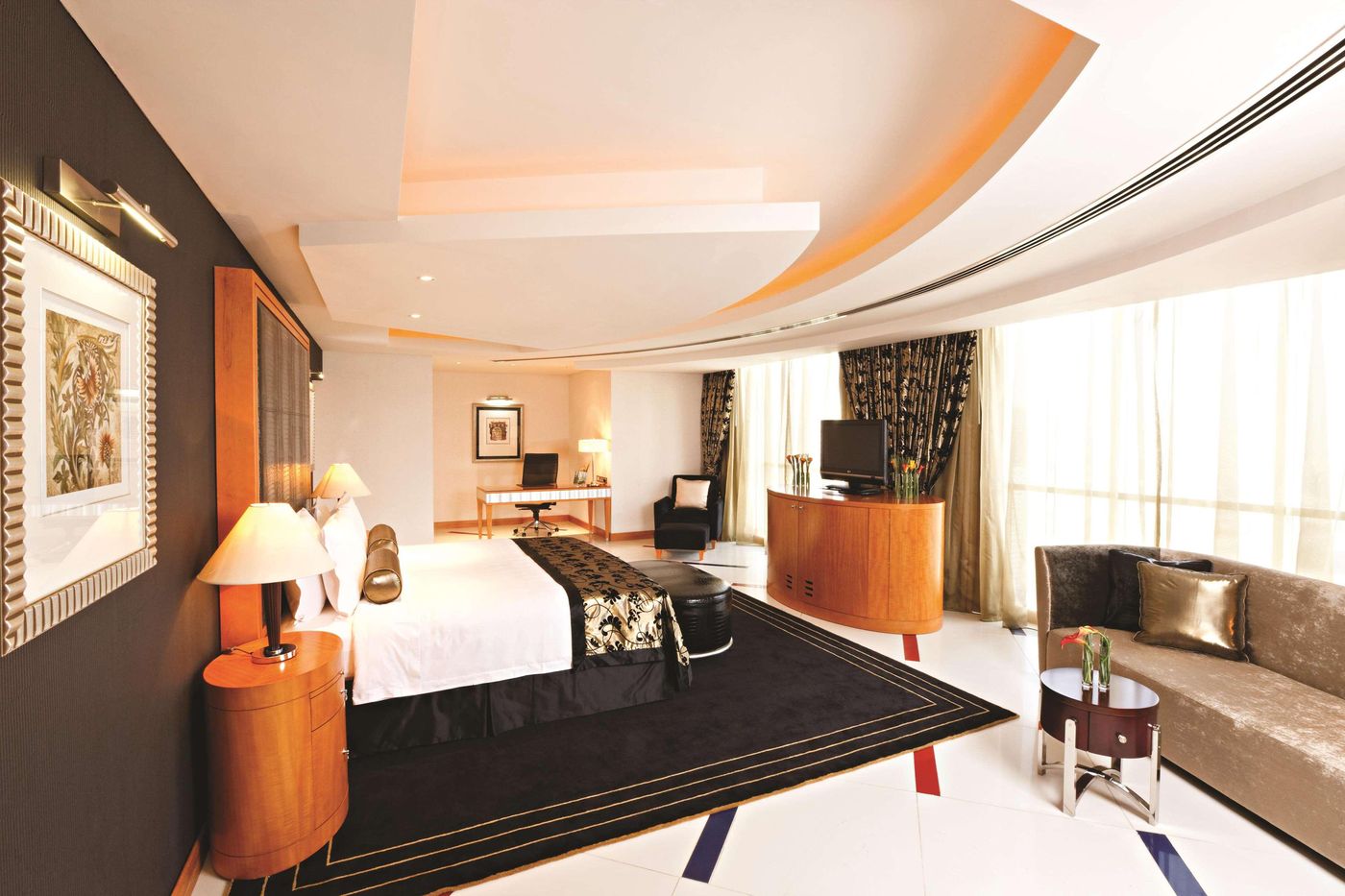 Fairmont-Dubai-Room-17