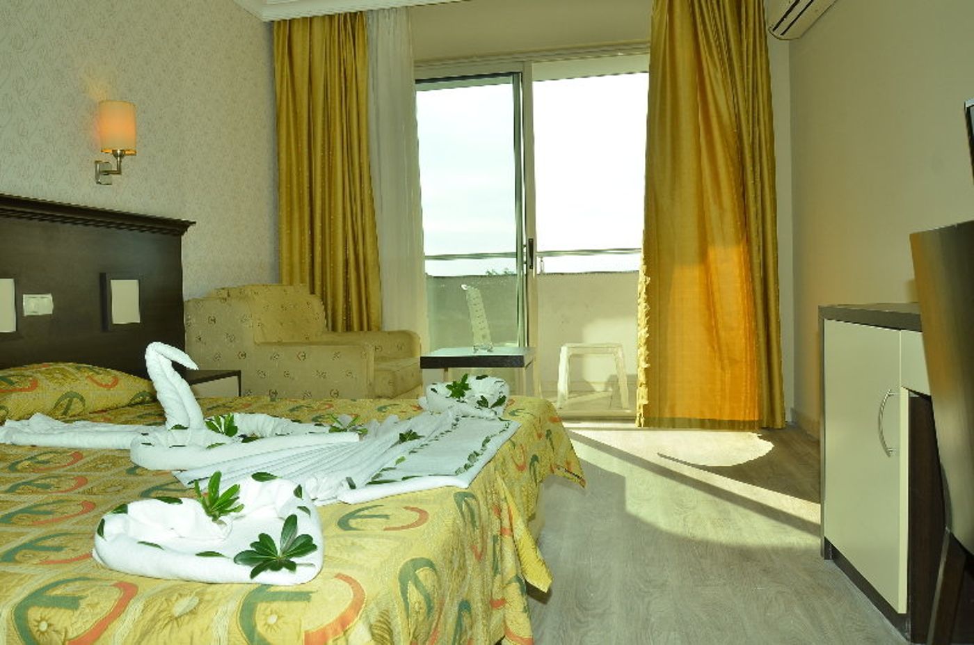 Side-Alegria-Hotel---Spa-Room-38