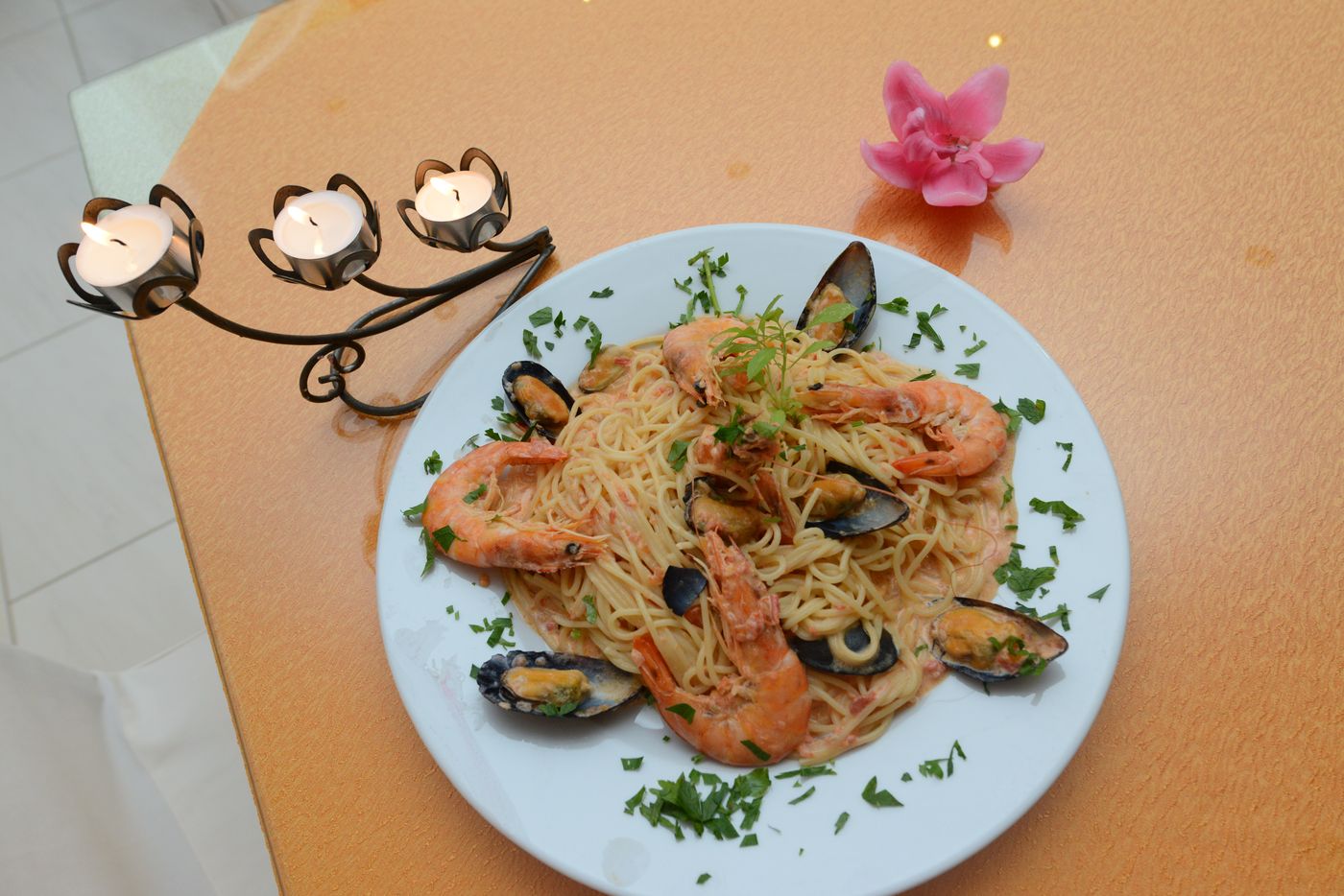 Golden-Star-Restaurant-24