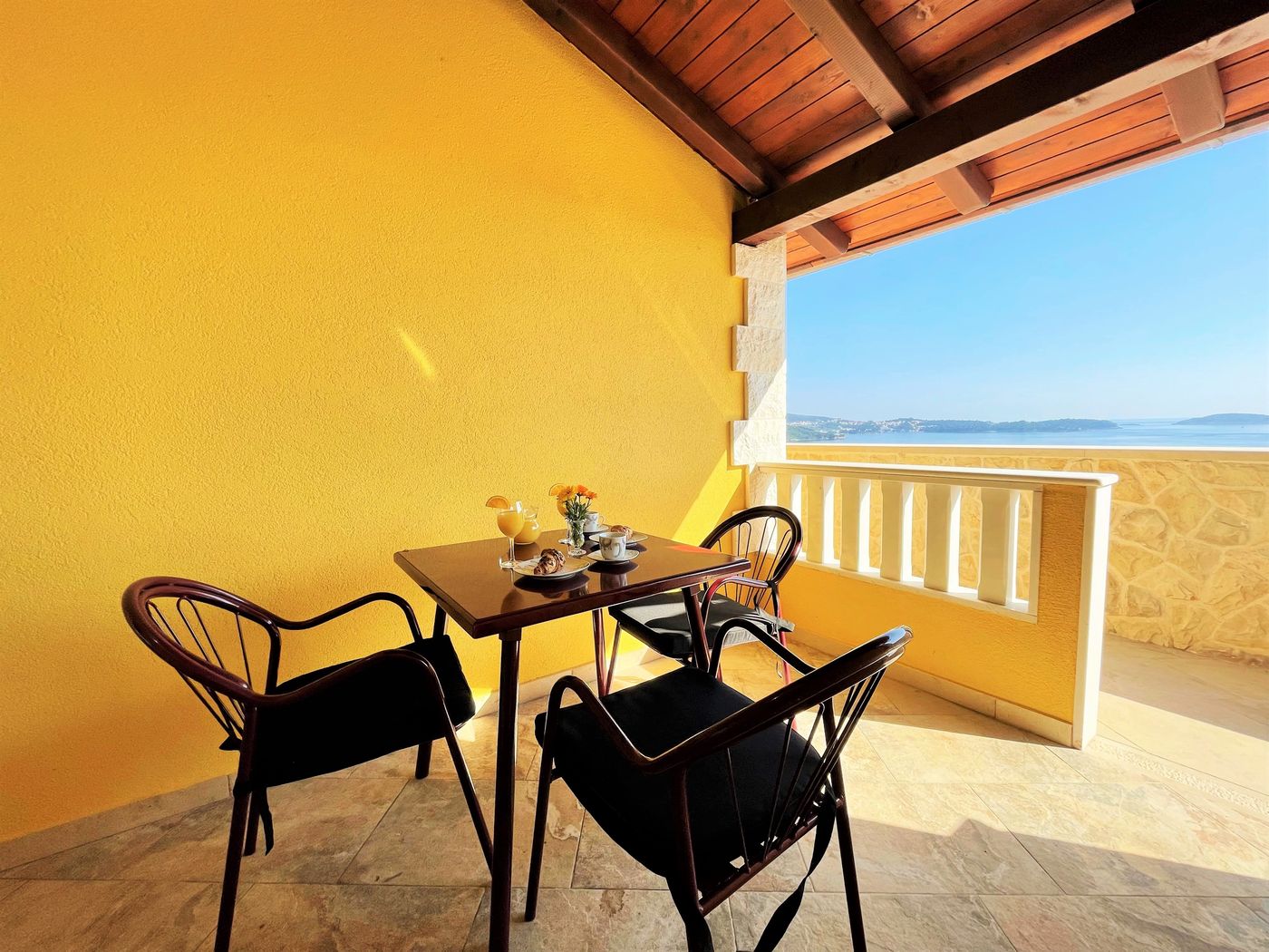 Villa-Sunset-Room-24