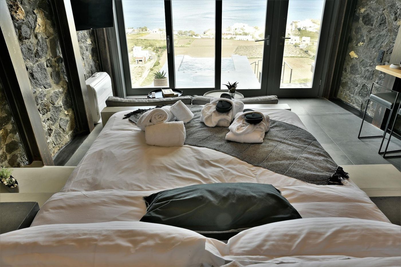 Horizon-Mills-Villas---Suites-Room-23