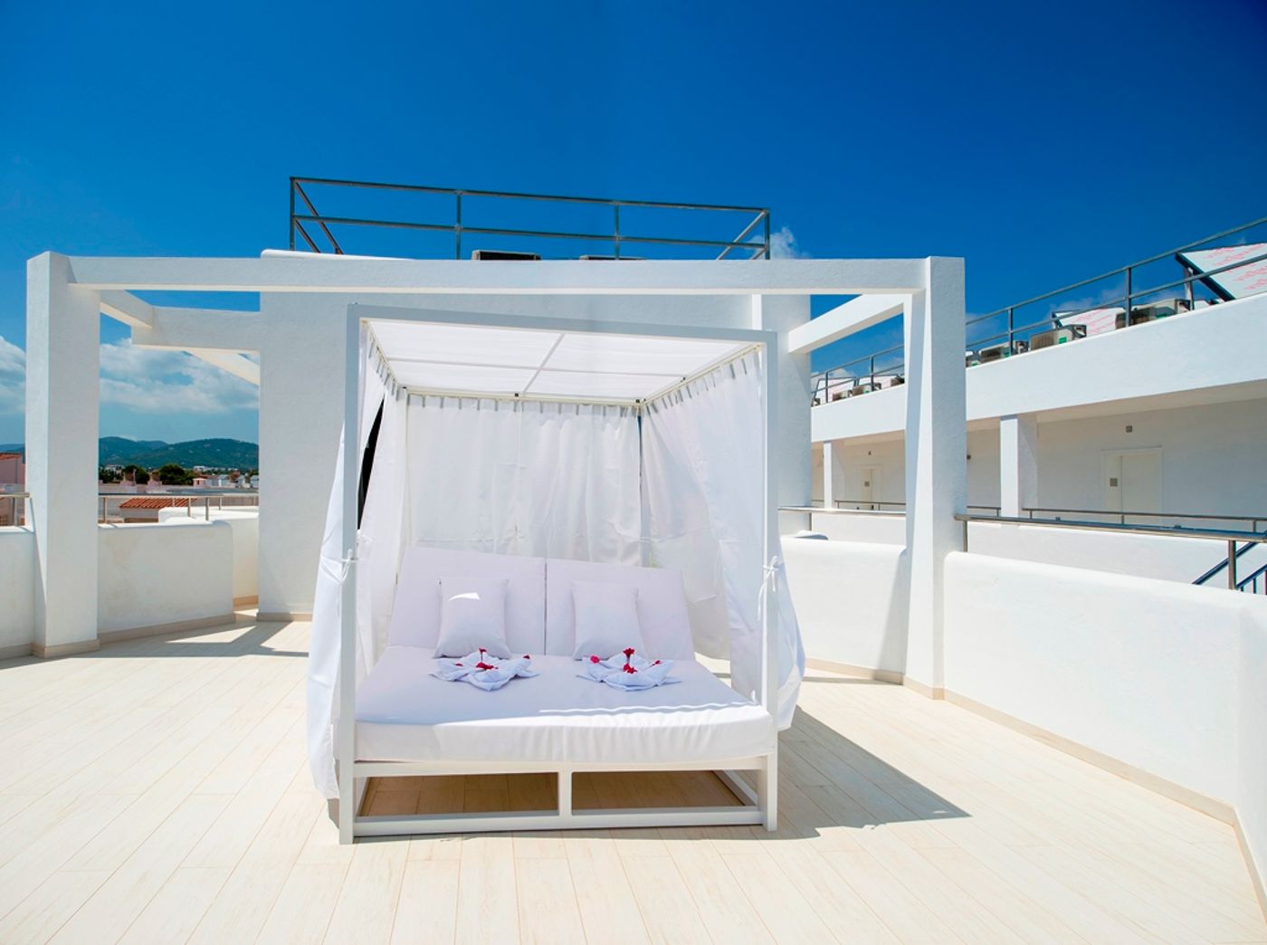 Apartamentos-Squash-Ibiza-Center-Room-39