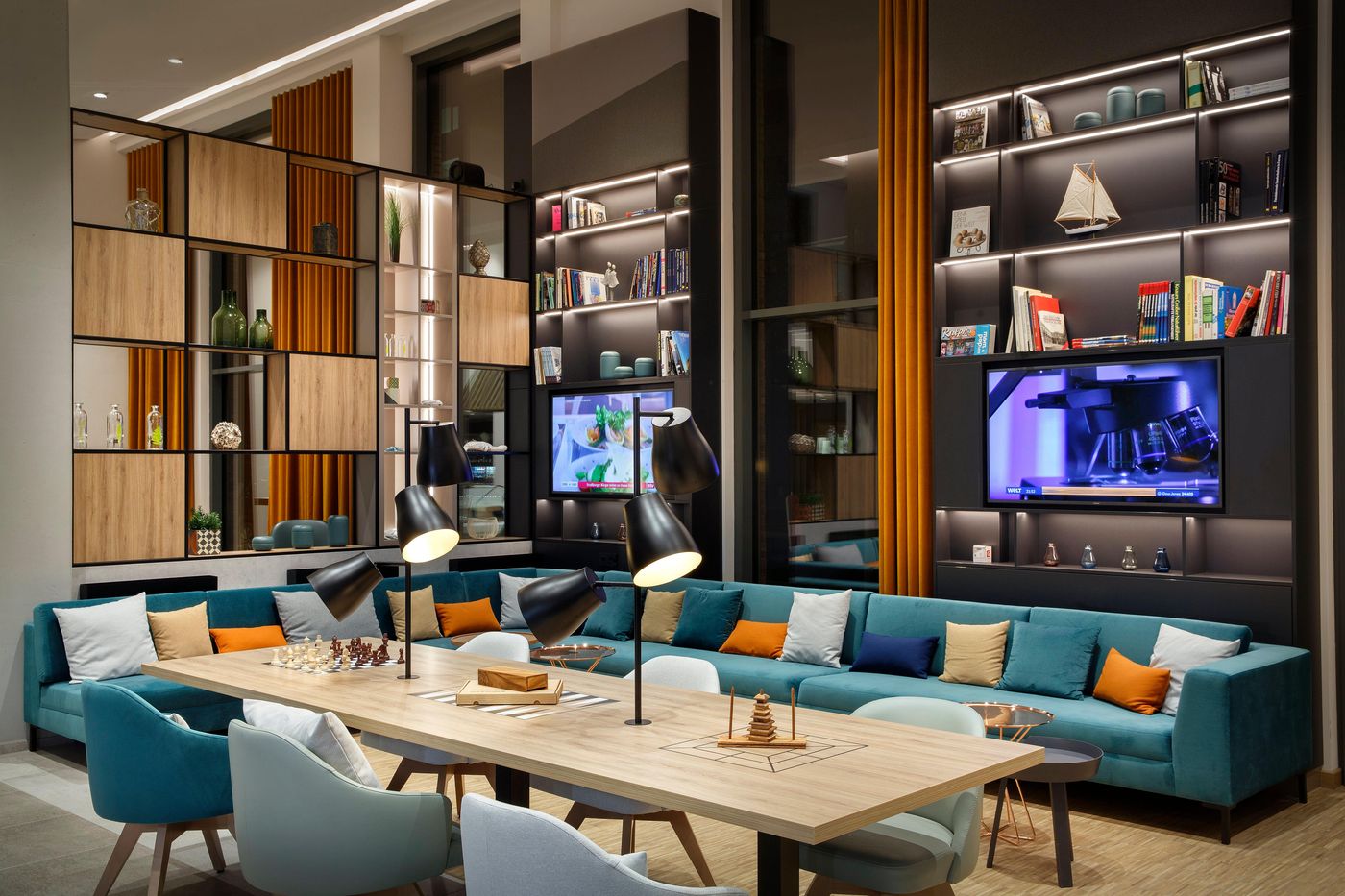 Holiday Inn Hamburg - HafenCity - Germany - Hamburg - Lobby - 6