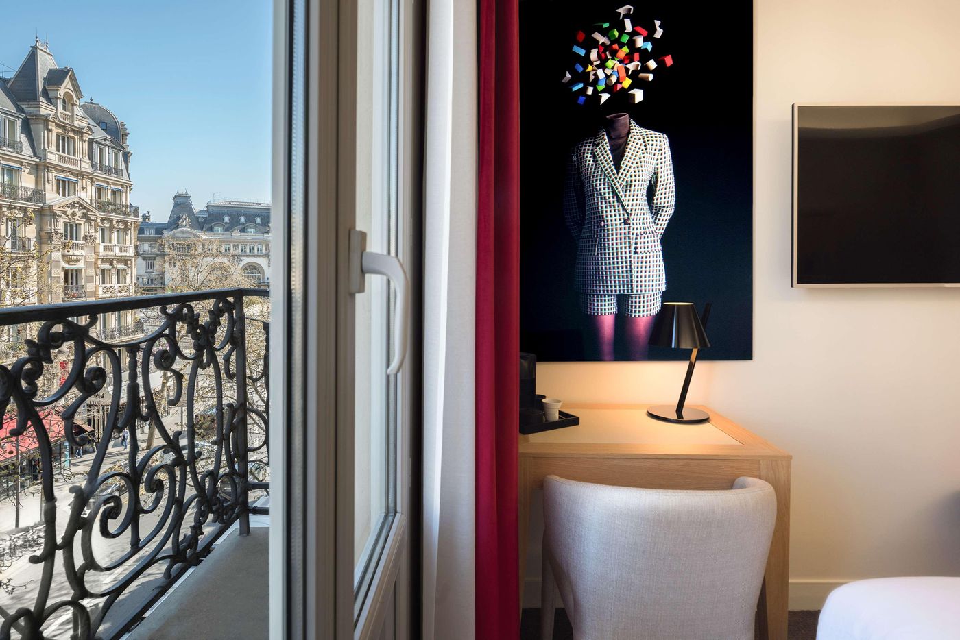 Hotel-Camille-Paris-Gare-De-Lyon-Tapestry-Collection-By-Hilton-Room-55