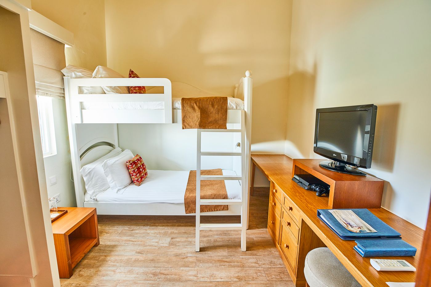 Centara Grand Island Resort & Spa