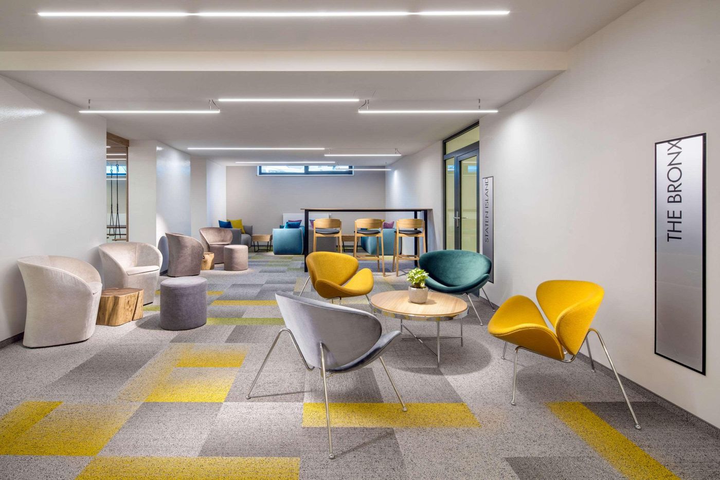 Comfort-Hotel-Prague-City-East-Lobby-14