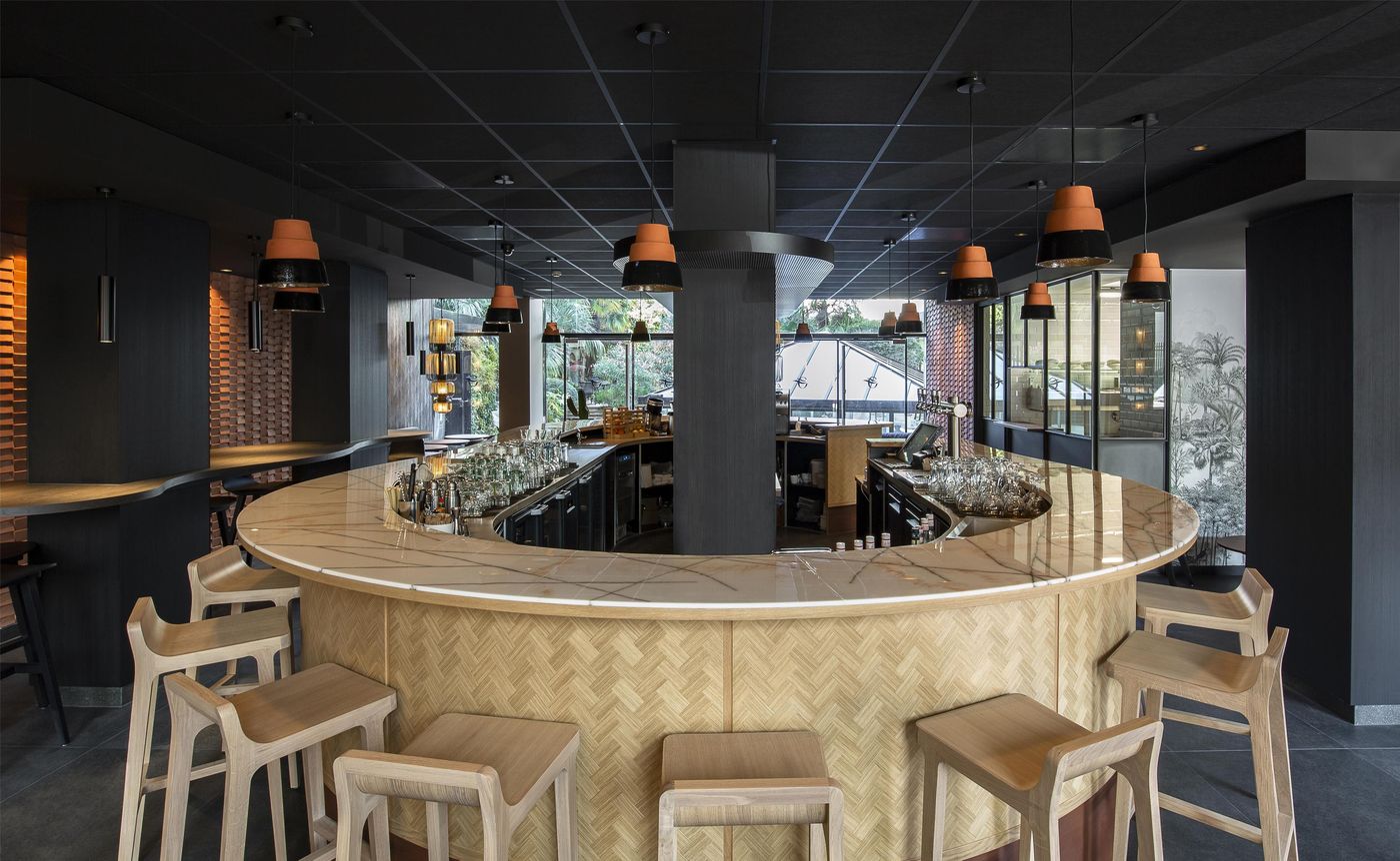 Oceania-Paris-Porte-De-Versailles-Bar-12