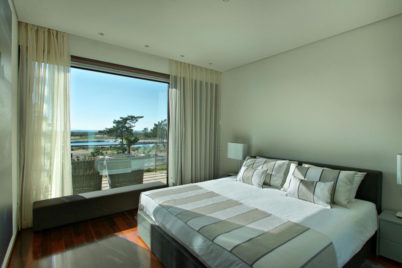 Troia-Residence-by-The-Editory---Beach-Houses-Room-6