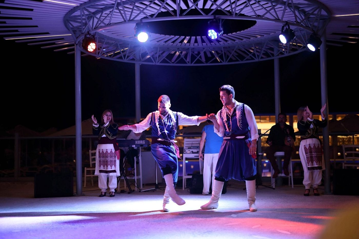 Arina-Beach-Hotel-Sports-and-Entertainment-68