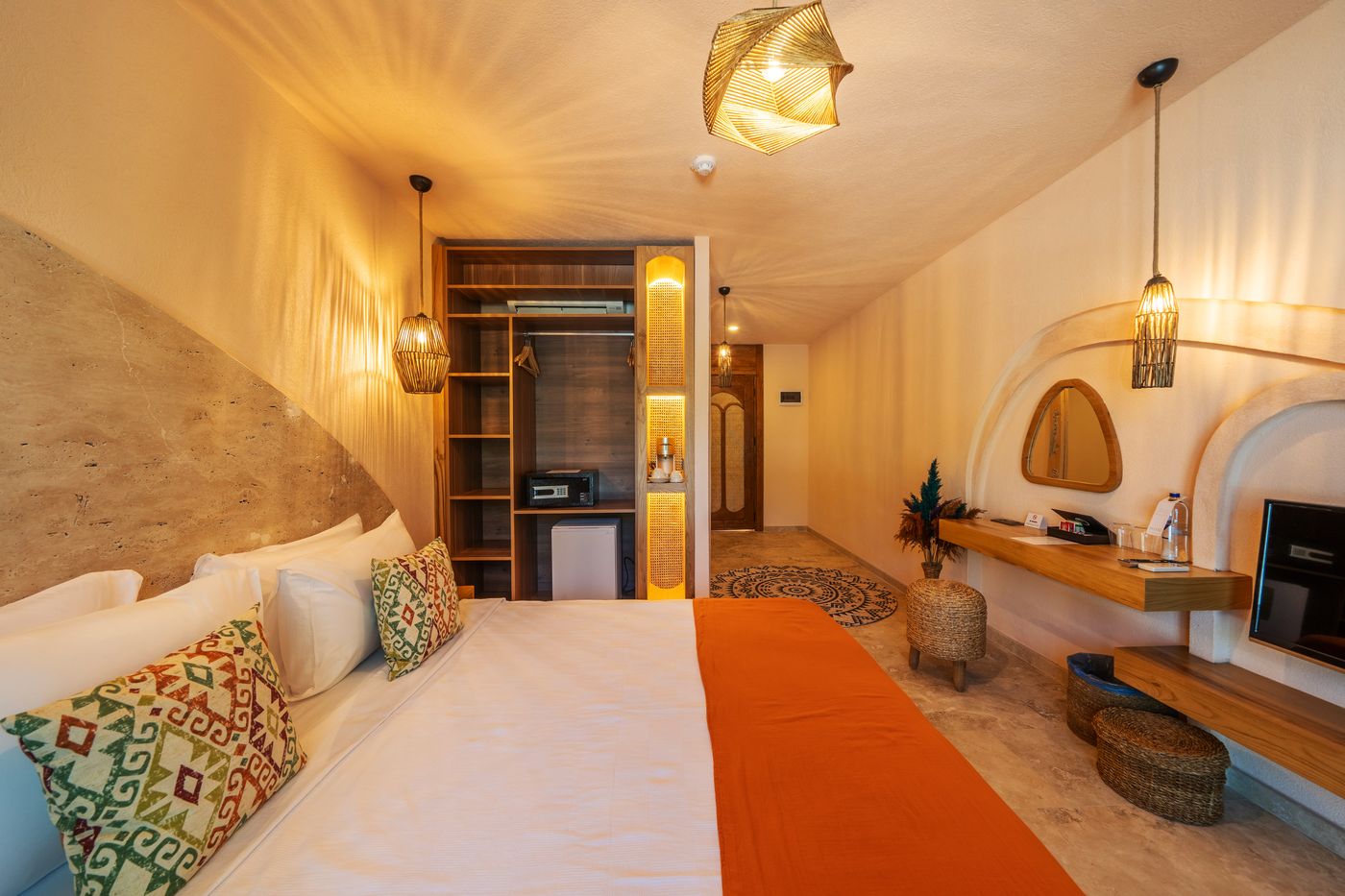 In One Mucho Selection Hotel - Adults Only +16