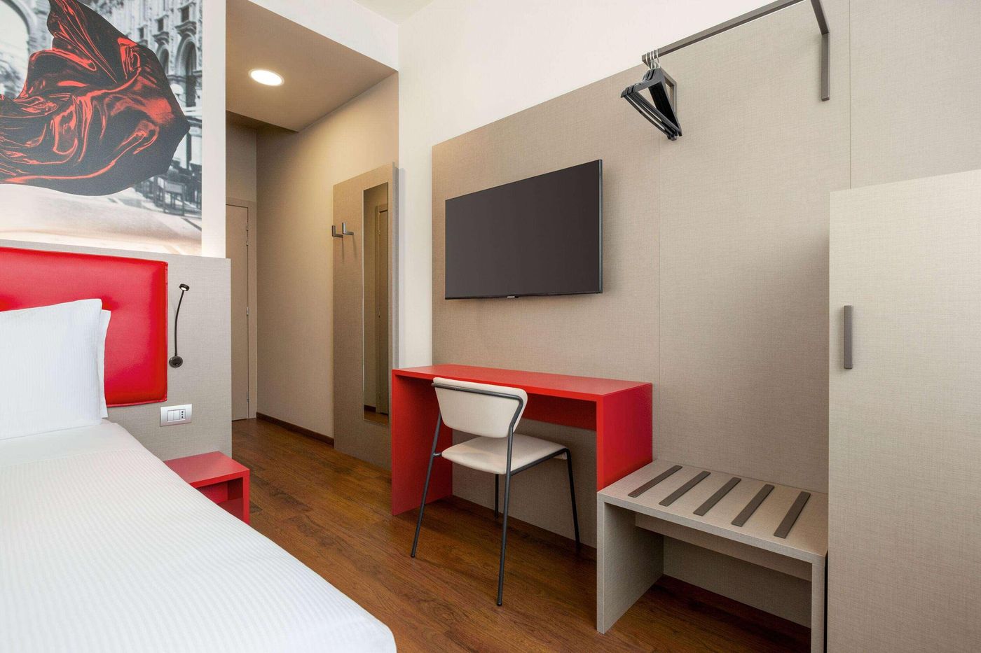 Amedia-Hotel-Mailand-a-Trademark-by-Wyndham-Room-22
