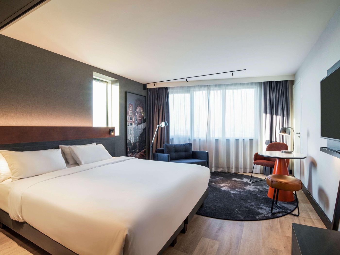 Mercure-Amsterdam-City-Hotel-Room-36