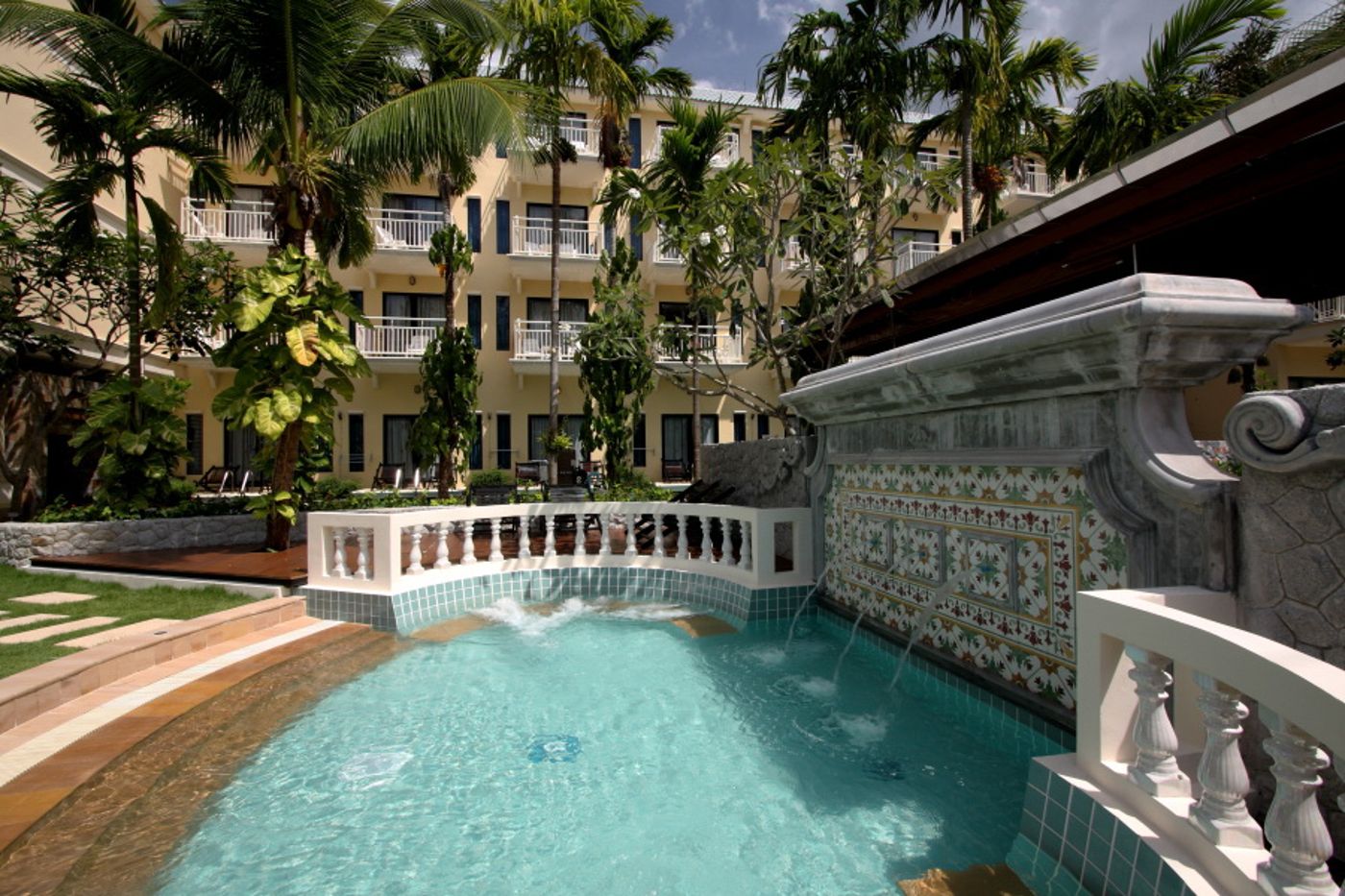 Front-Village-Pool-7