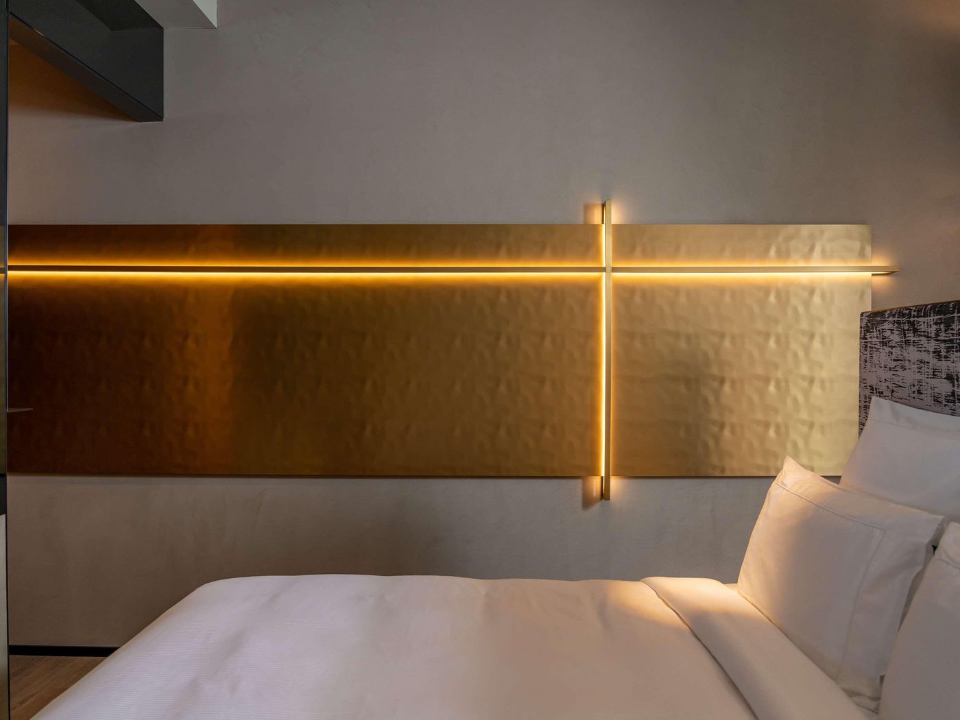 The-Emporium-Plovdiv---MGallery-Room-47