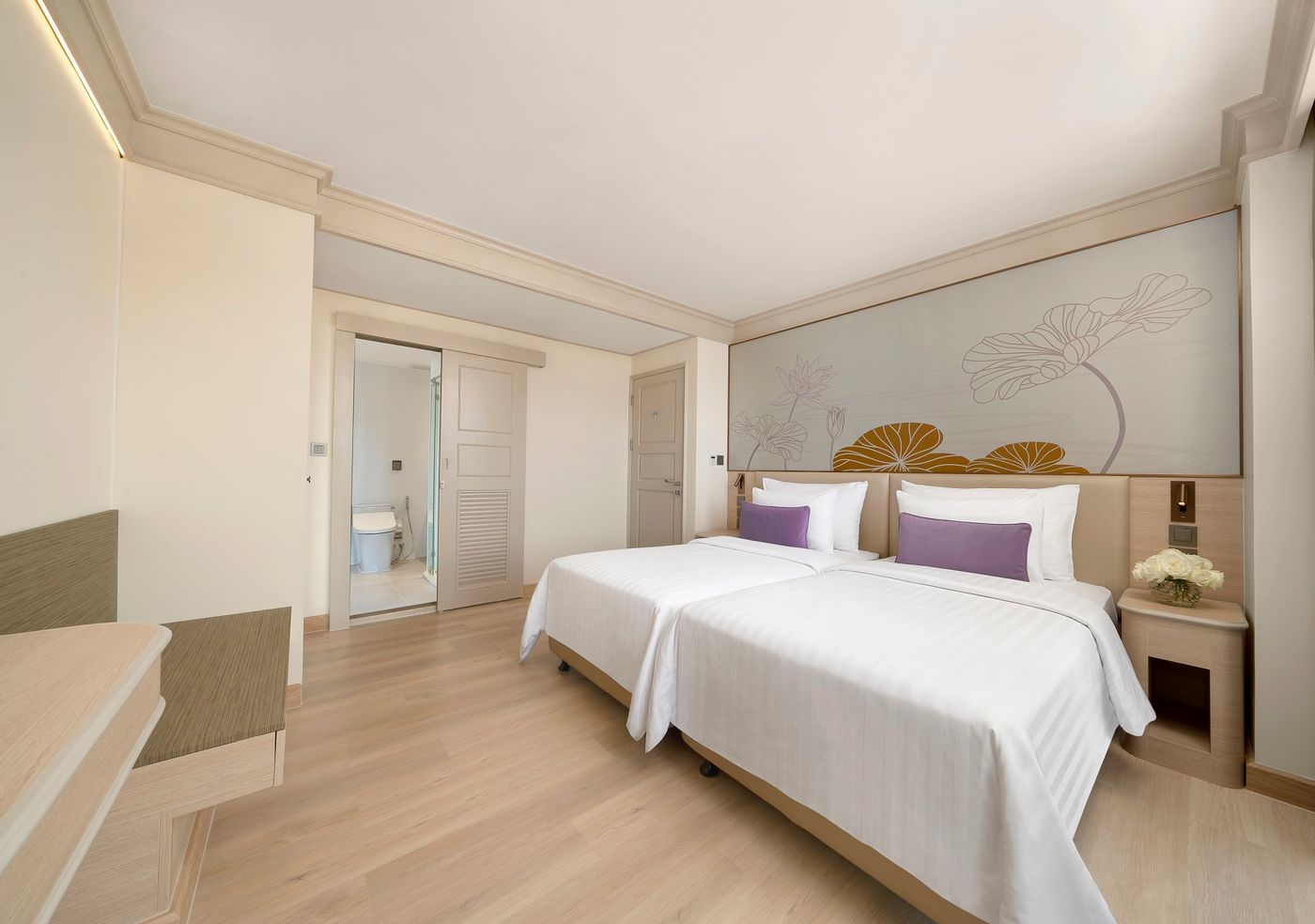 Centre-Point-Hotel-Sukumvit-10-Room-42