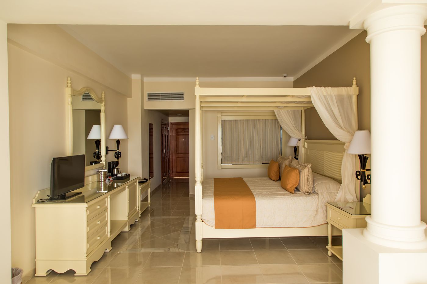 Luxury-Bahia-Principe-Runaway-Bay-All-Inclusive-Adults-Only-Room-31