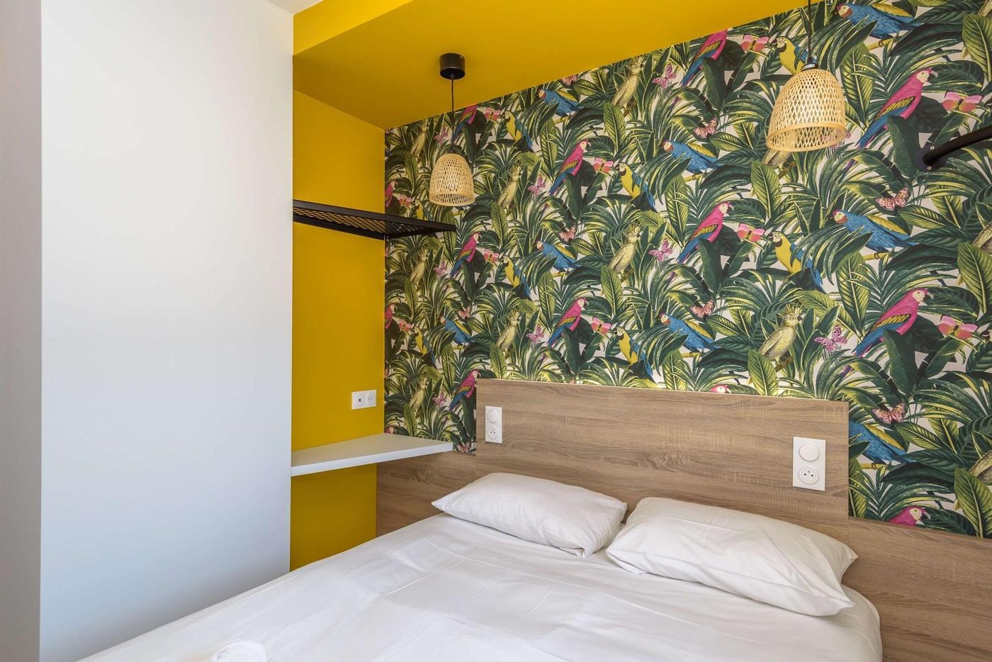 KYRIAD DIRECT TOULON OUEST - La Seyne sur Mer-France-La Seyne-sur-Mer-Room-3