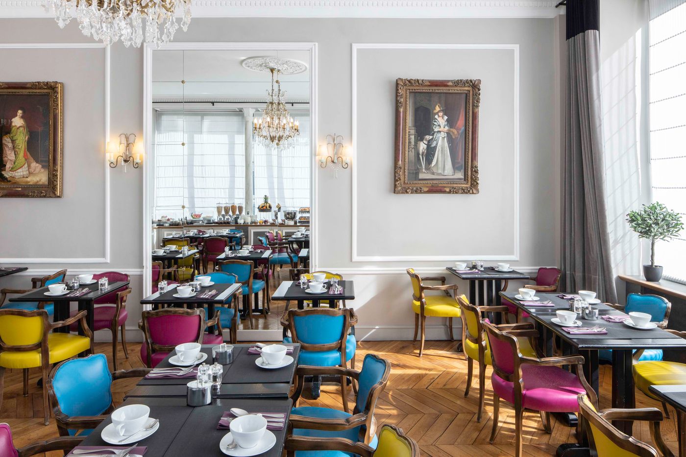 Bradford-Elysees-Astotel-Restaurant-49