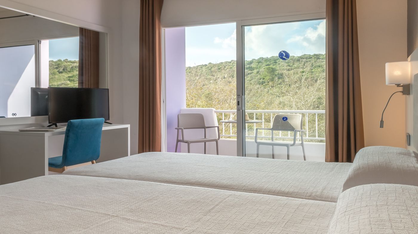 IBB-Paradis-Blau-Room-15