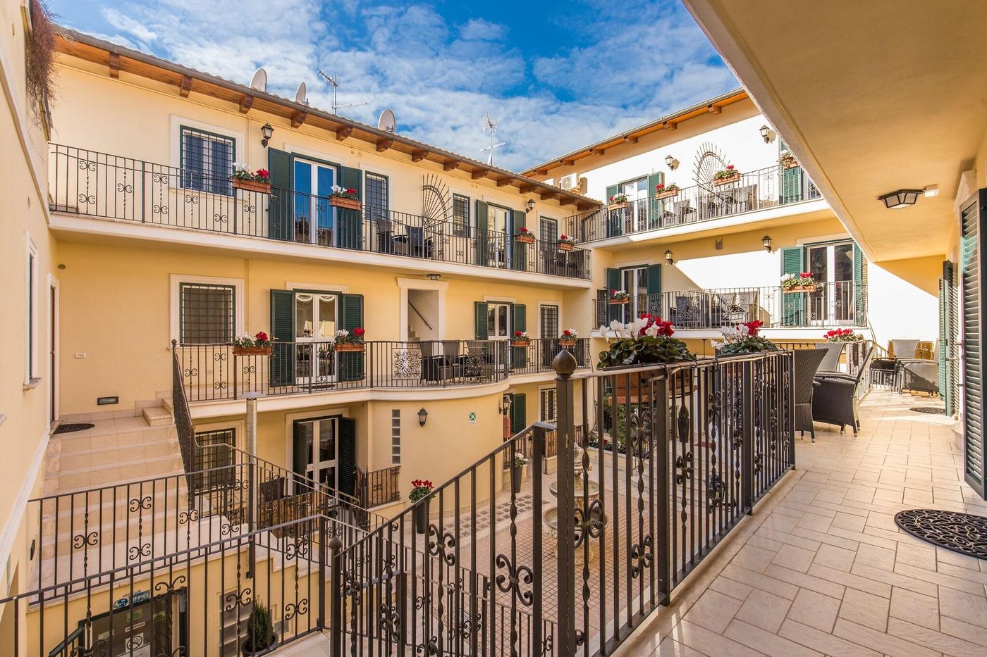 Aurelia-Vatican-Apartments-General-view-57