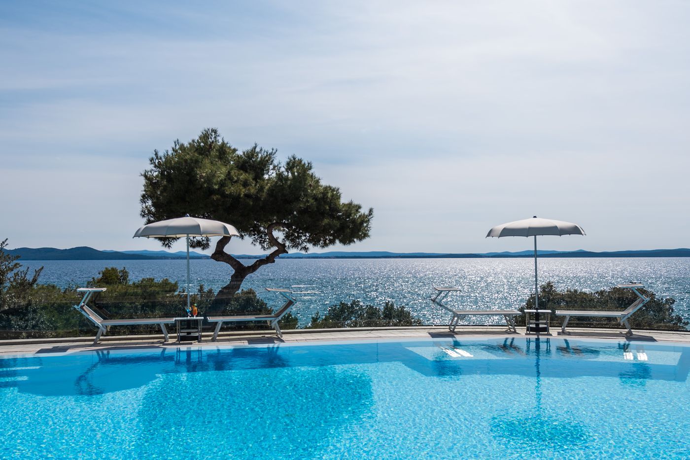 Hotel Pinija Petrecane