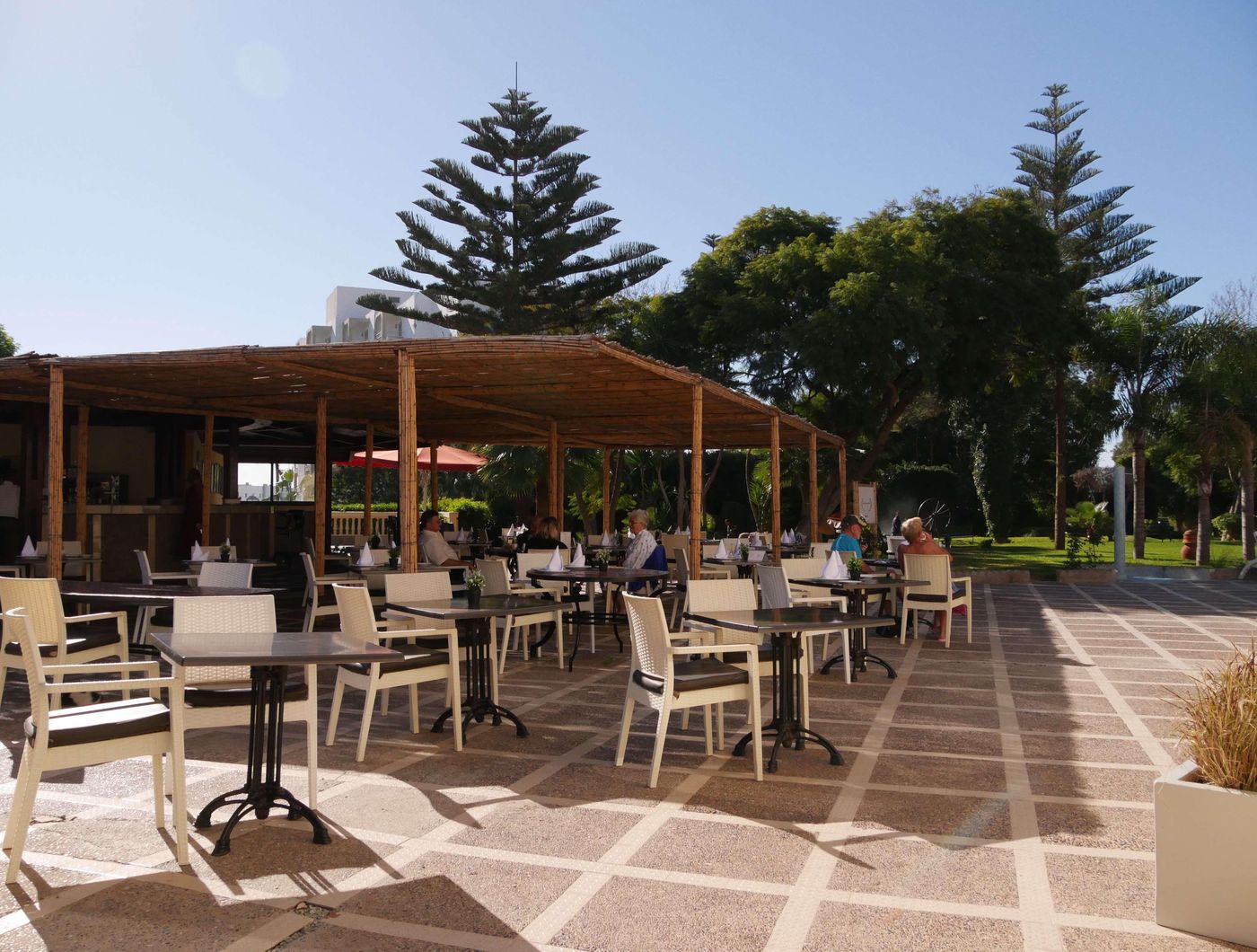 Best-Western-Odyssee-Park-Restaurant-11