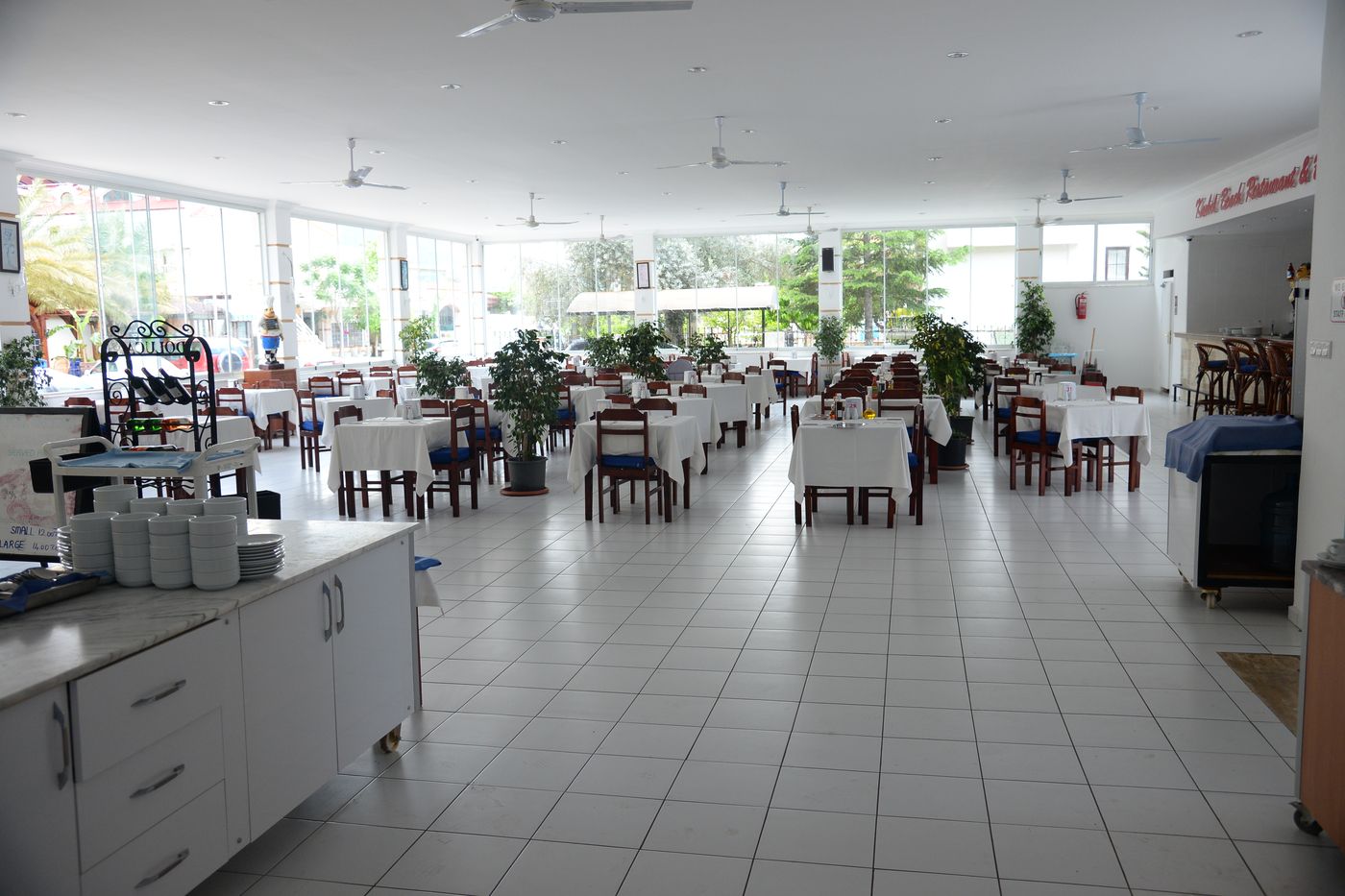 Karbel-Beach-Restaurant-14