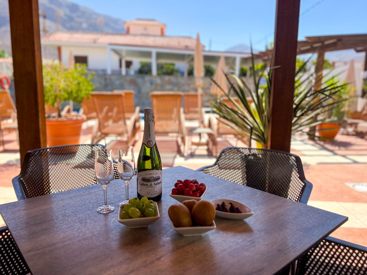 La-Aldea-Suites-Hotel-Bar-15