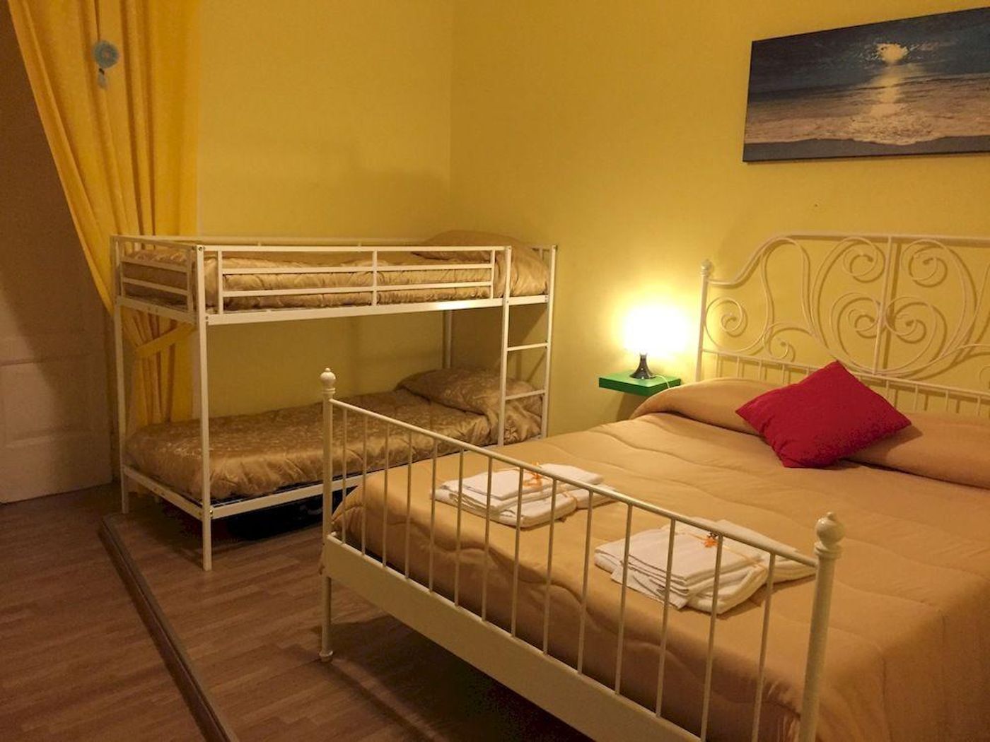 Le 4 Stagioni - Italy - NAPOLI - Room - 1