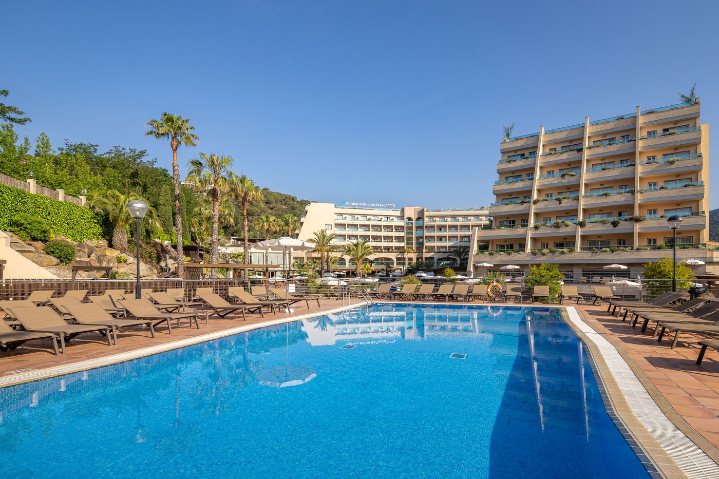 Golden-Bahia-de-Tossa-General-view-2
