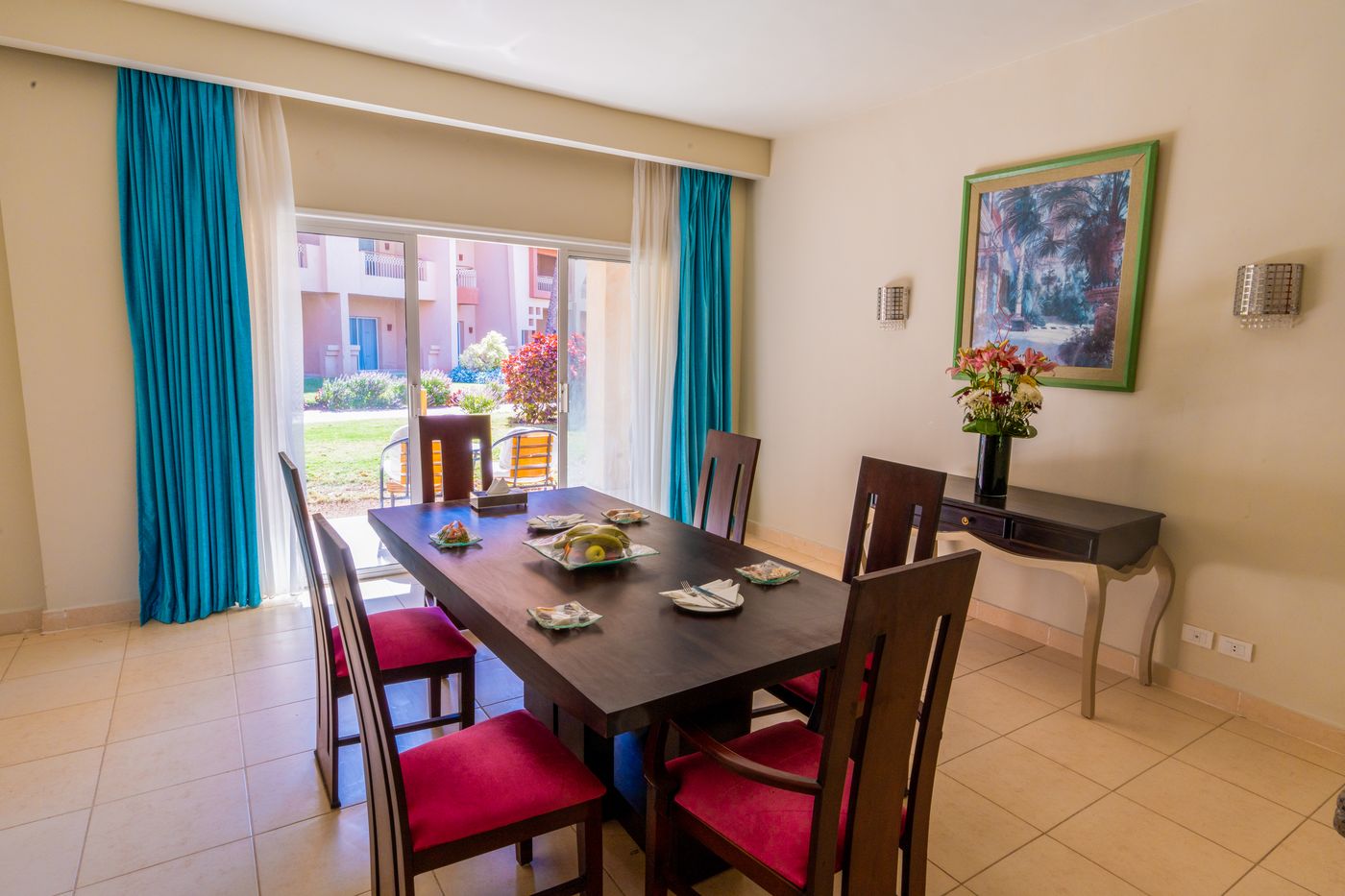 Parrotel Lagoon Resort