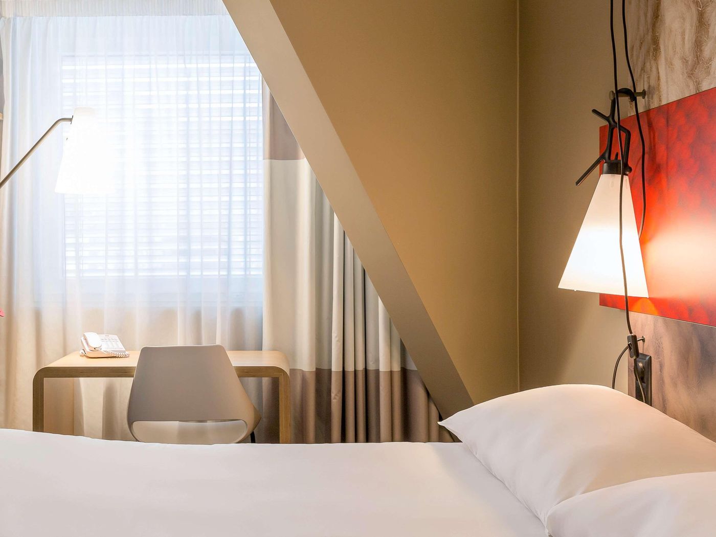 ibis-Geneve-Centre-Lac-Room-40