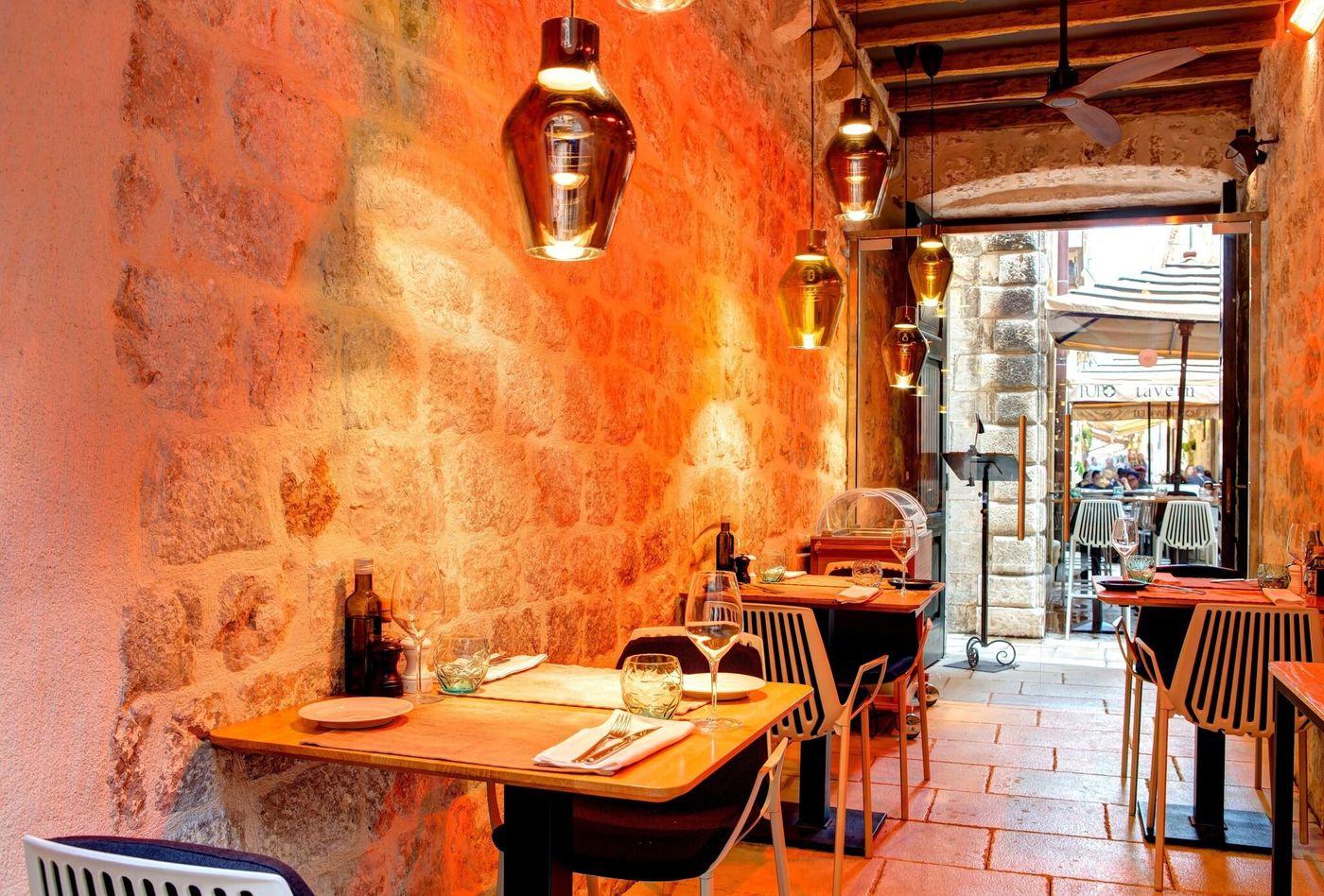 Guesthouse-Forty-Four-Restaurant-45