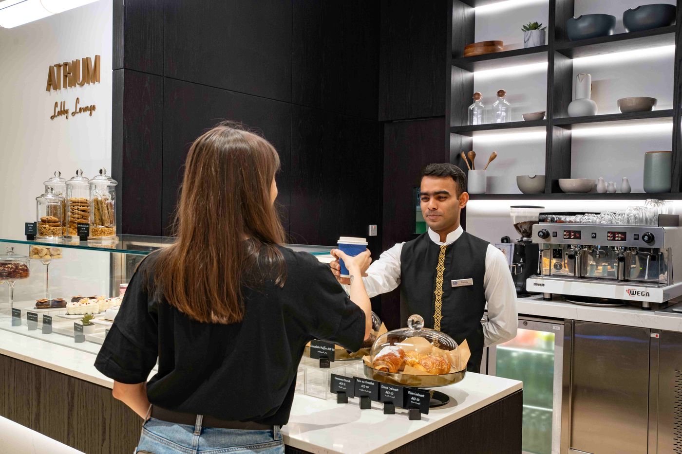 Amwaj-Rotana-Hotel-Jumeirah-Beach-Restaurant-62