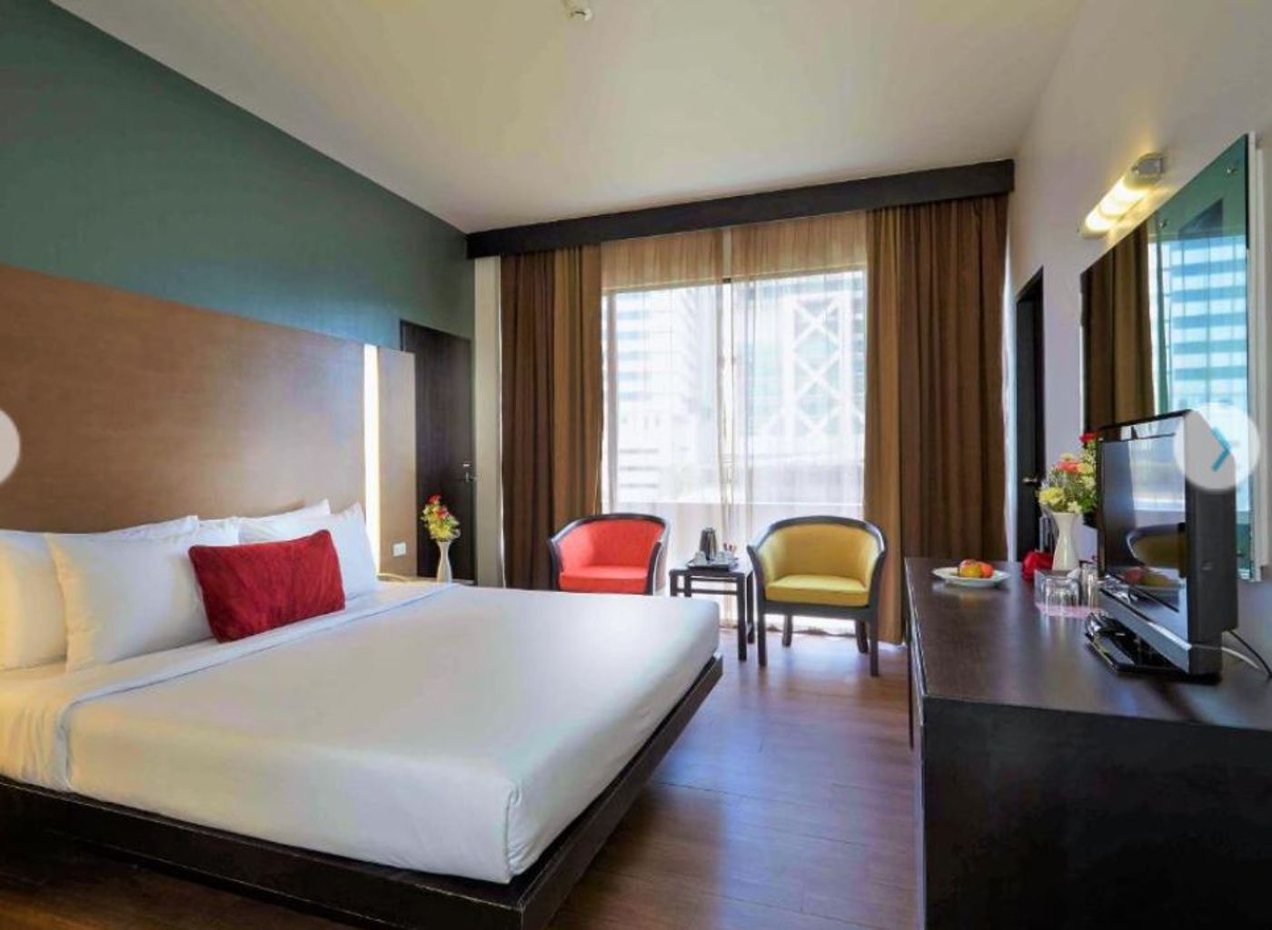 Ambassador-Bangkok-Room-28