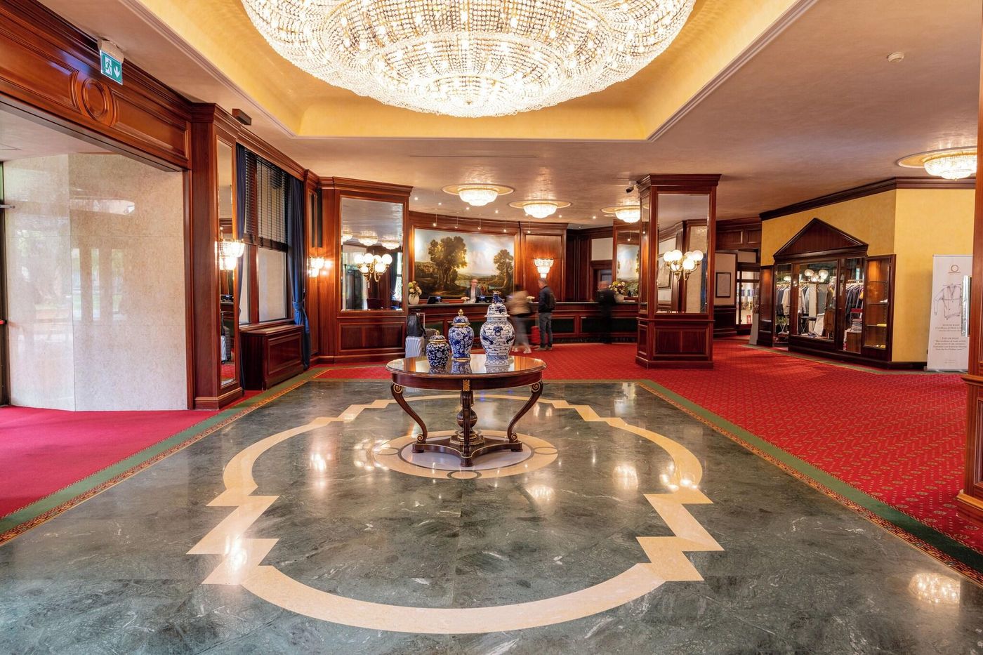 Royal Hotel Carlton - Italy - Bologna - Lobby - 10