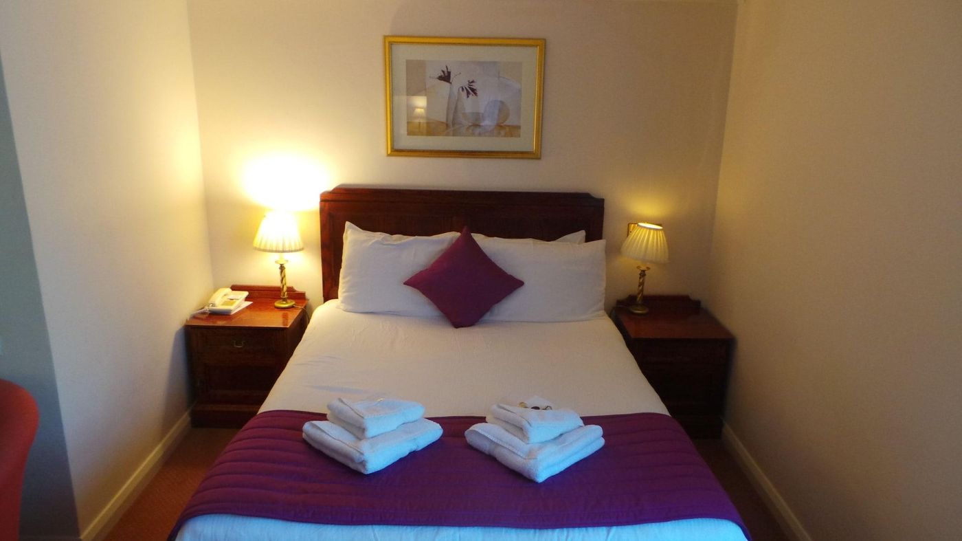 La-Trelade-Hotel-Room-21