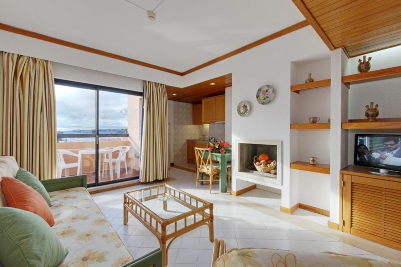 Muthu-Oura-Praia-Hotel-Room-40