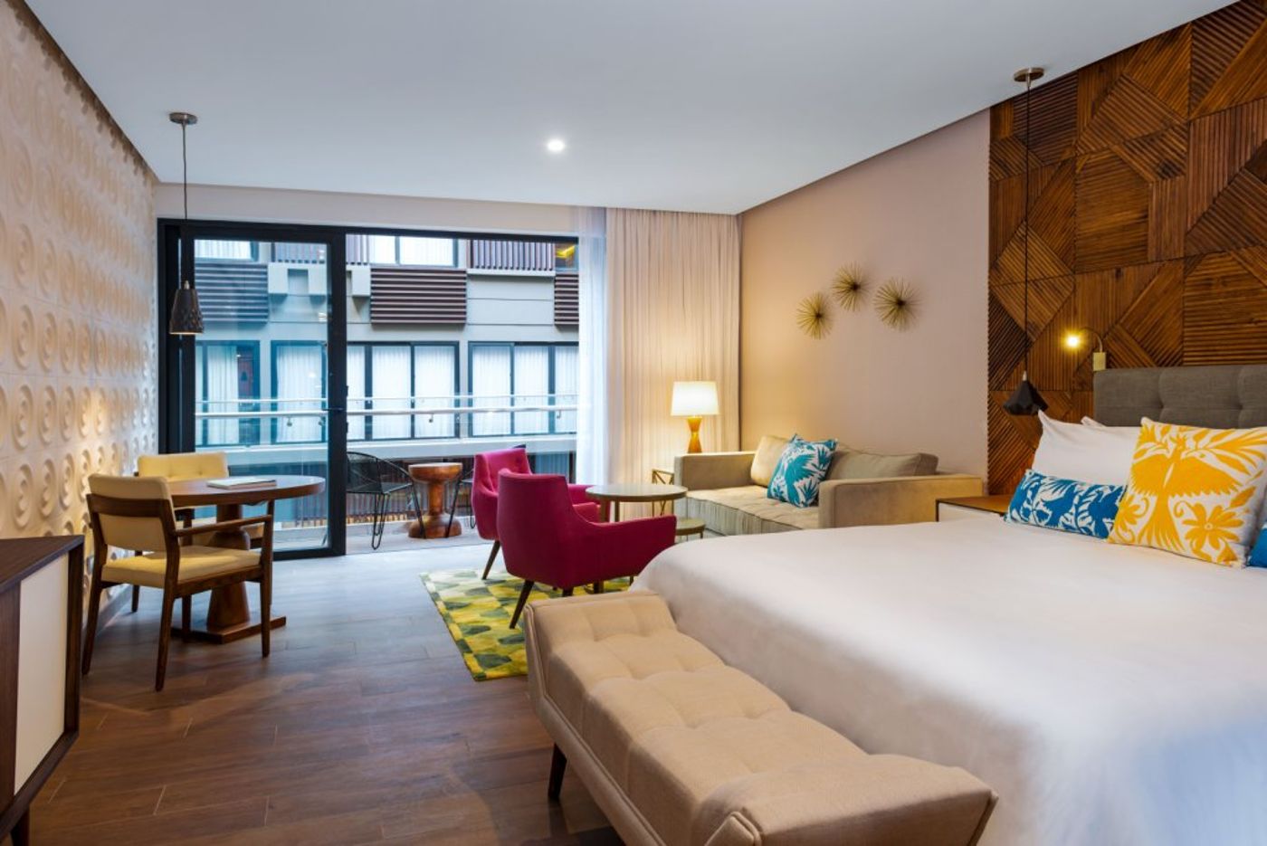 The Fives Downtown Hotel & Residences