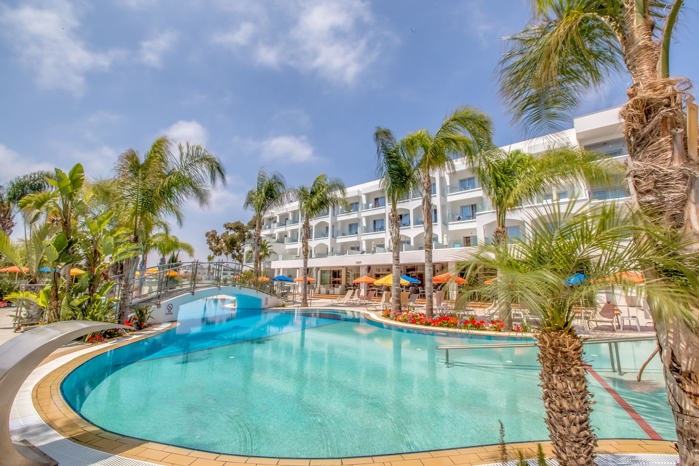 Anesis-Hotel-Pool-19